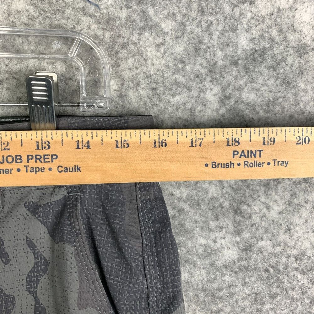 Prana Women's Gray Camo Jogger Pants - Picture 8 of 12